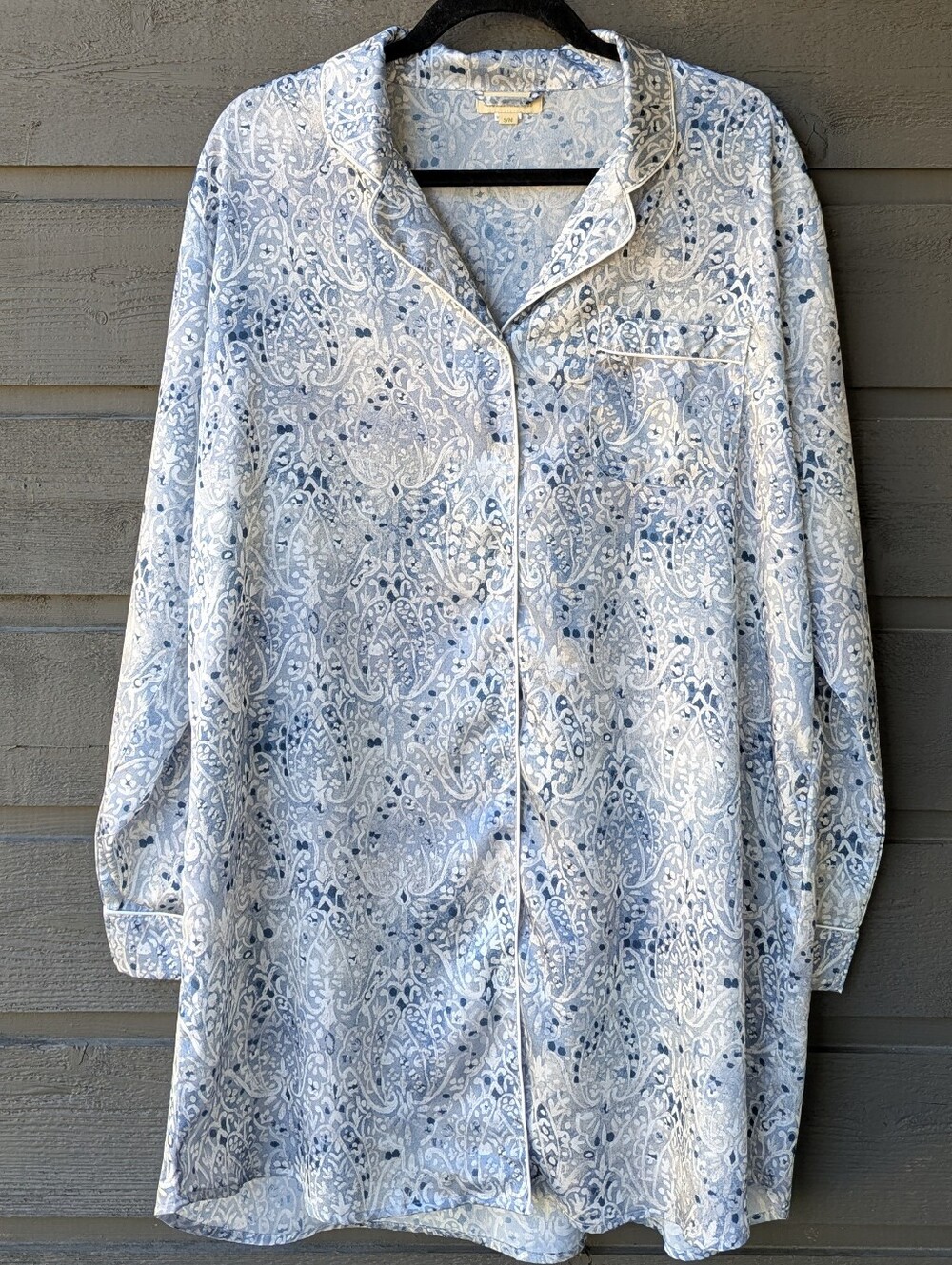 NWOT World Market Blue Gray Lightweight Satin Long Line Nightshirt Pajama S/M